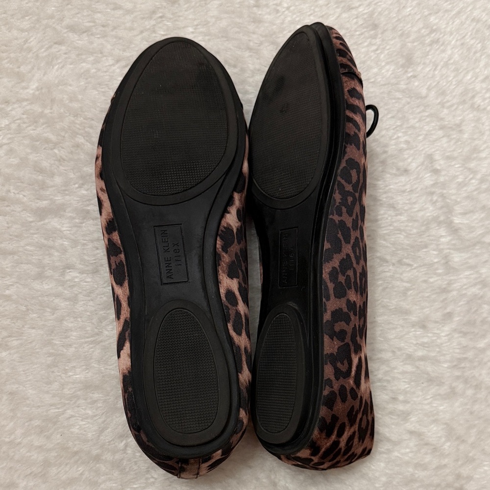 Anne Klein Women's Luci Ballet Flats in Leopard Print - Picture 6 of 8